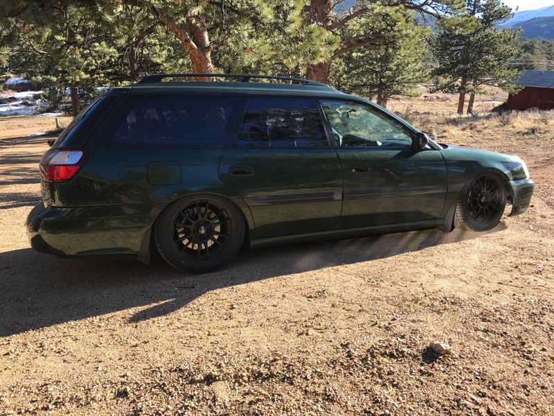 Illustration for article titled For $16,800, Would This 2000 Subaru Legacy V8 Wagon Make Your Brain and Your Wallet Explode?